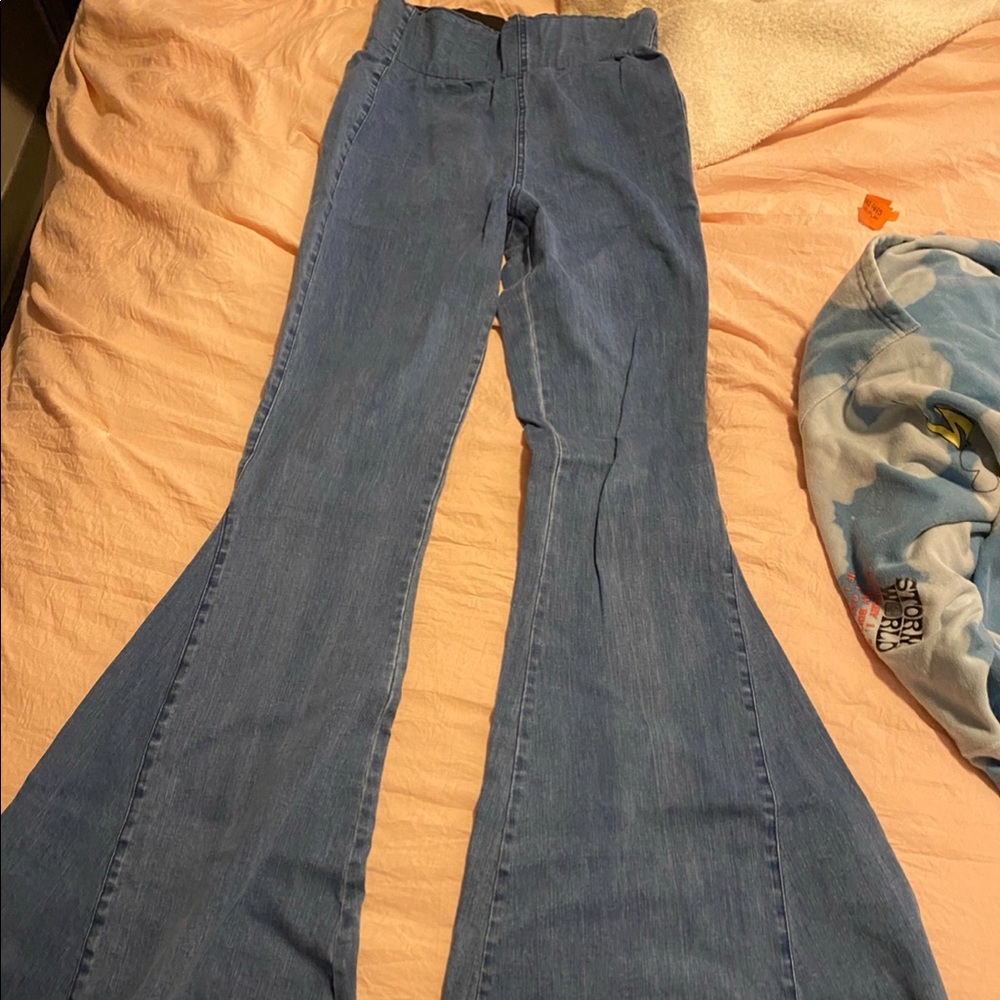 Bell Bottom Jeans View 2